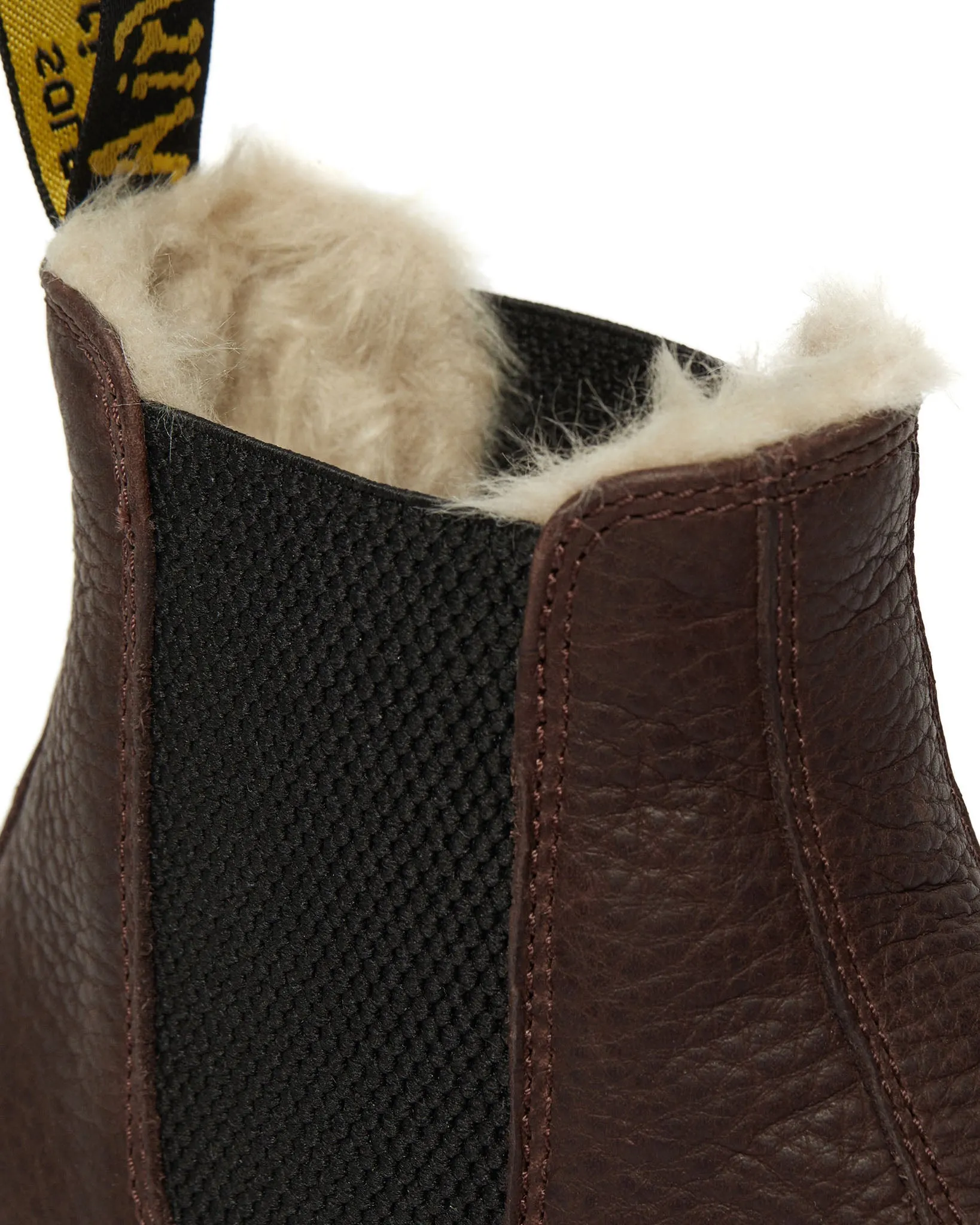 2976 Faux Fur Lined Chelsea Boots - Unisex|-|Bottes Chelsea en cuir 2976 doublées de fourrure synthétique - Unisexe