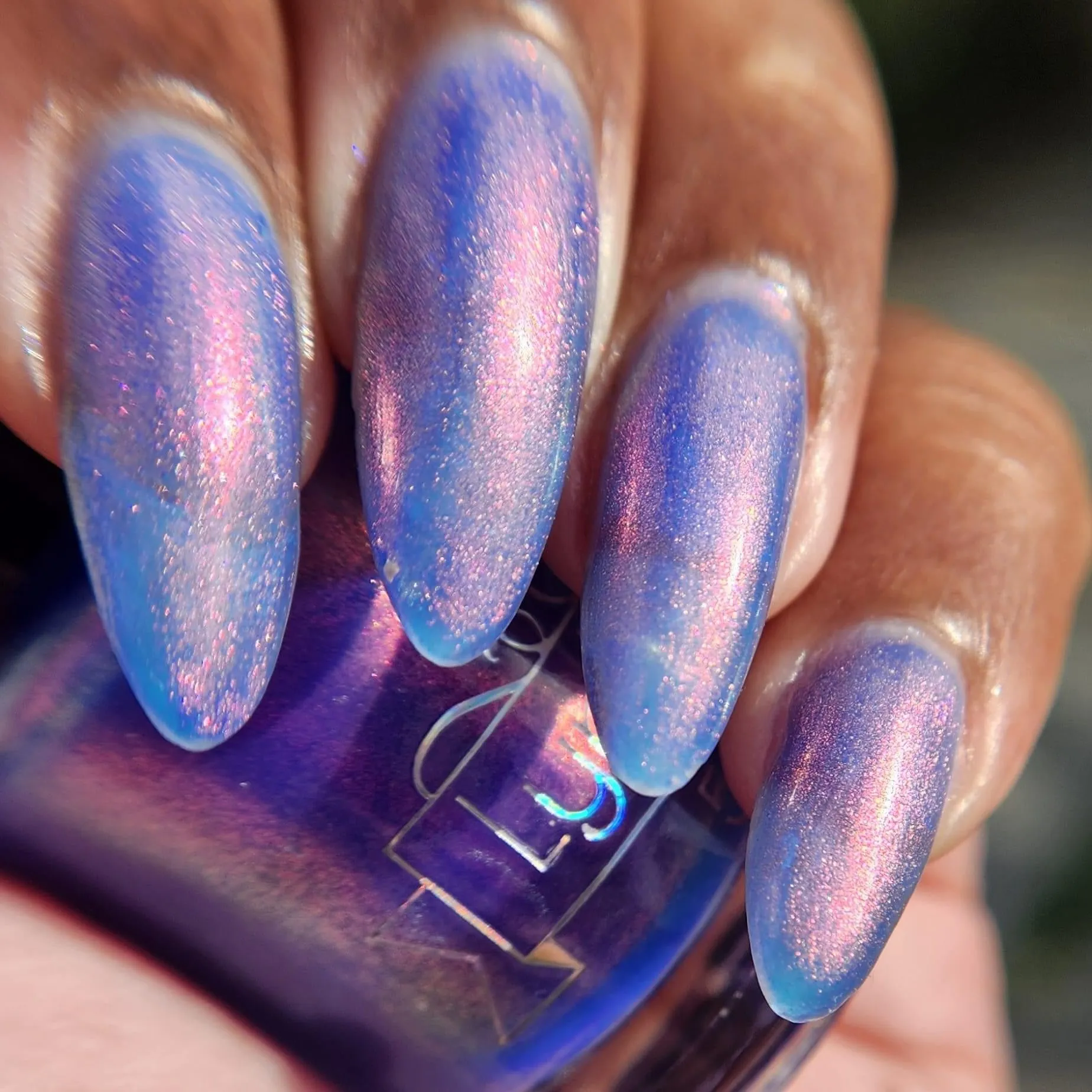 Caught the Wind in a Kite of Dreams from the “Stardust Shimmers PT2” Collection 5-free 15ml