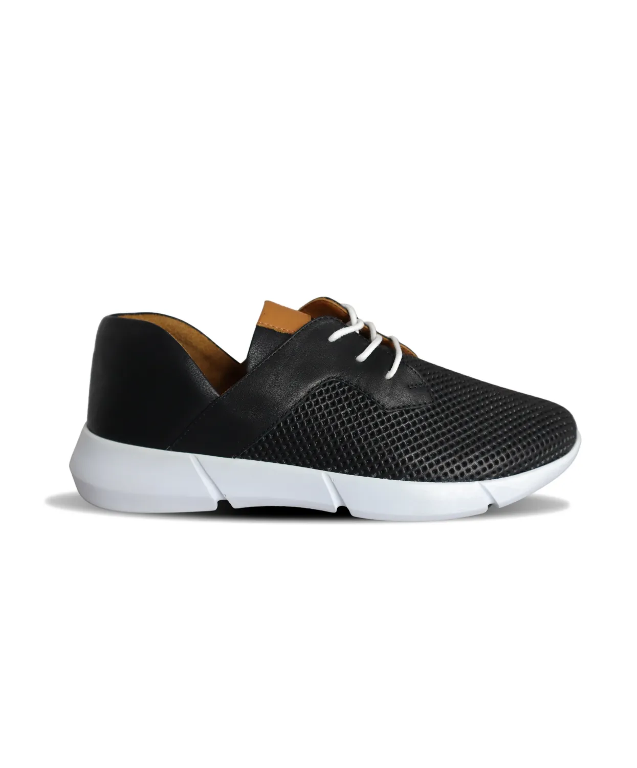 Elska Vayah Solid Black Sneakers