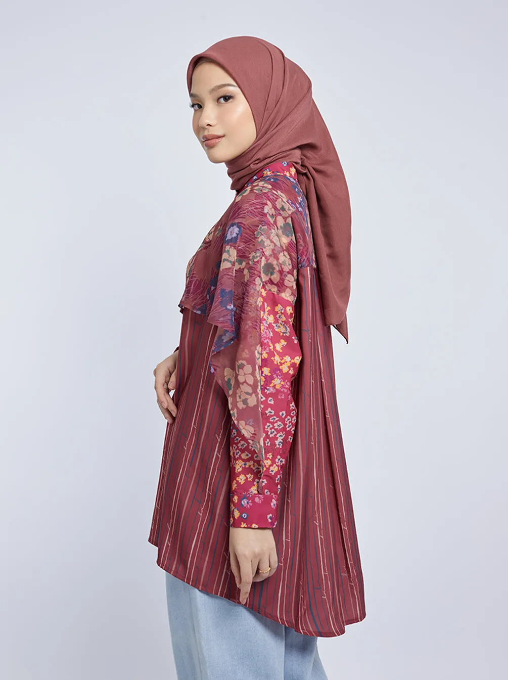 HASYA CAPE SHIRT TOP MAROON